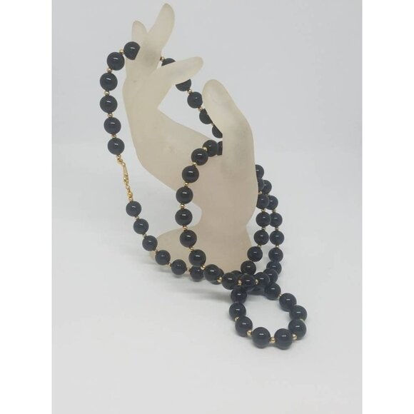 Vintage black and gold bead necklace - Picture 3 of 8